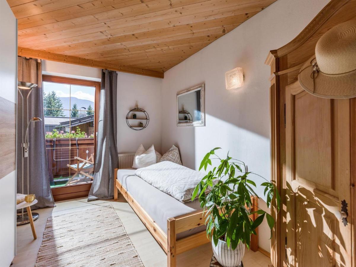 Ferienwohnung Gabriele Hopfgarten im Brixental Zimmer foto